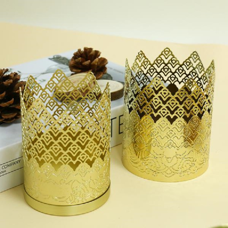 Holiday Decorative Metal Candle Holders